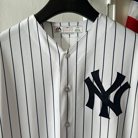 Yankees Jersey - Picture 3 of 8
